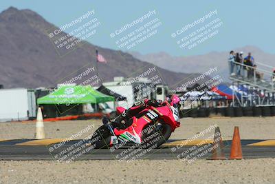 media/Oct-19-2024-CVMA (Sat) [[7df39c5a0d]]/Race 4-Formula Middleweight/